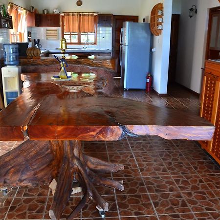 Bed and Breakfast Kaz Ladouceur La Digue Exterior foto