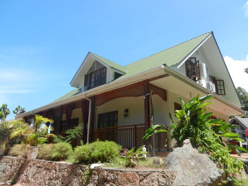 Bed and Breakfast Kaz Ladouceur La Digue Exterior foto