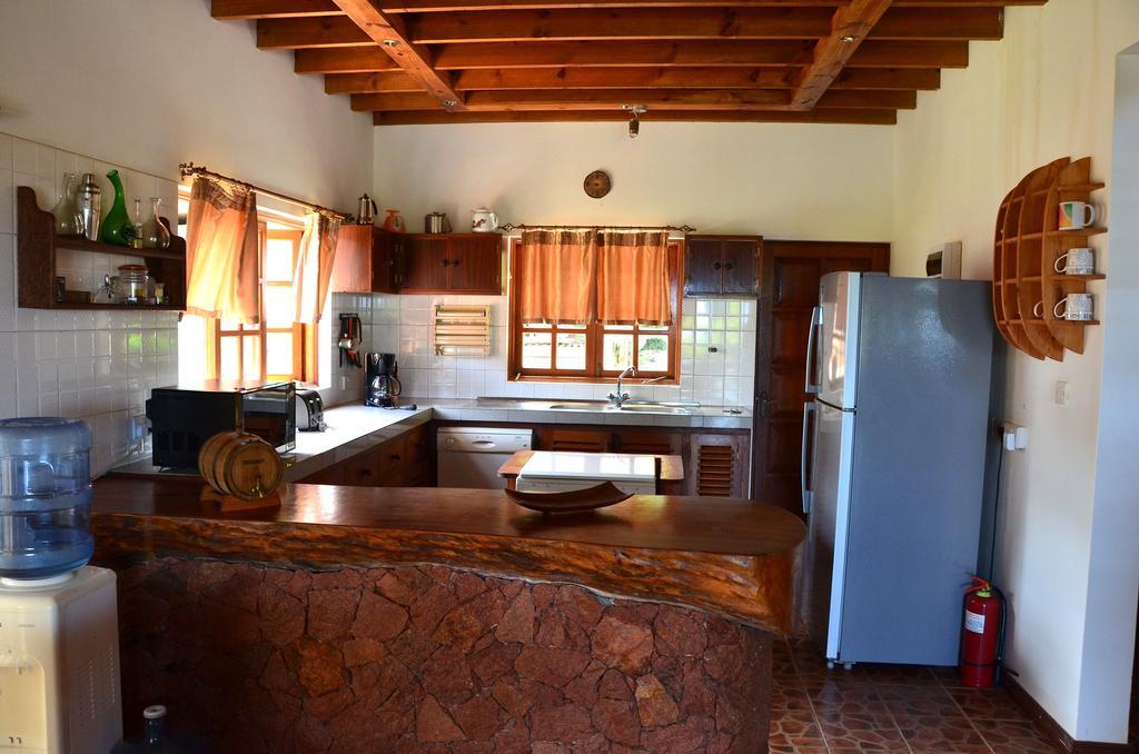 Bed and Breakfast Kaz Ladouceur La Digue Exterior foto