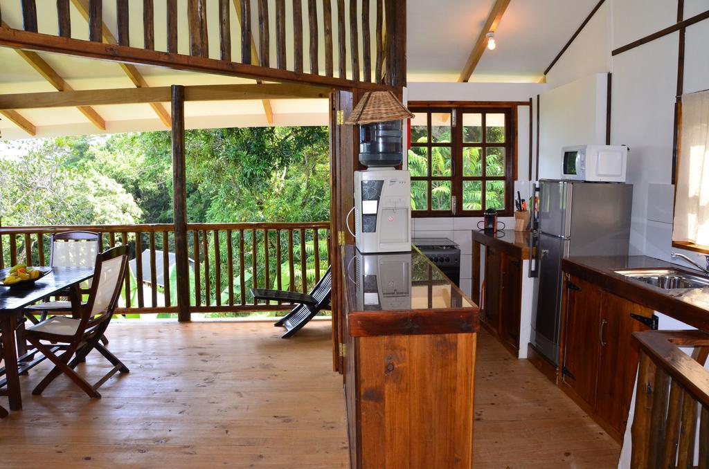 Bed and Breakfast Kaz Ladouceur La Digue Exterior foto