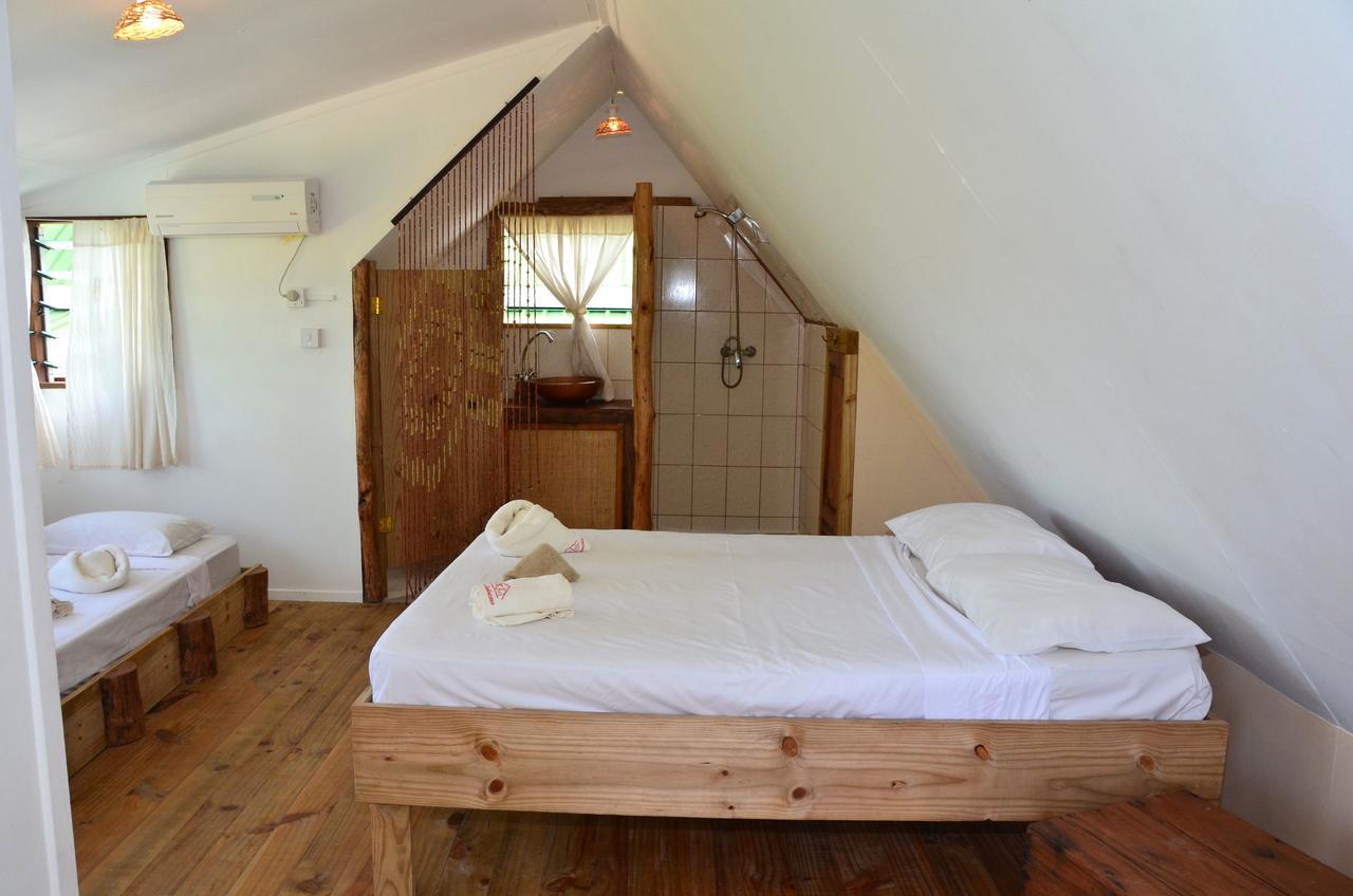 Bed and Breakfast Kaz Ladouceur La Digue Exterior foto